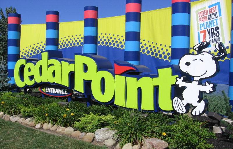 cedar point entrance