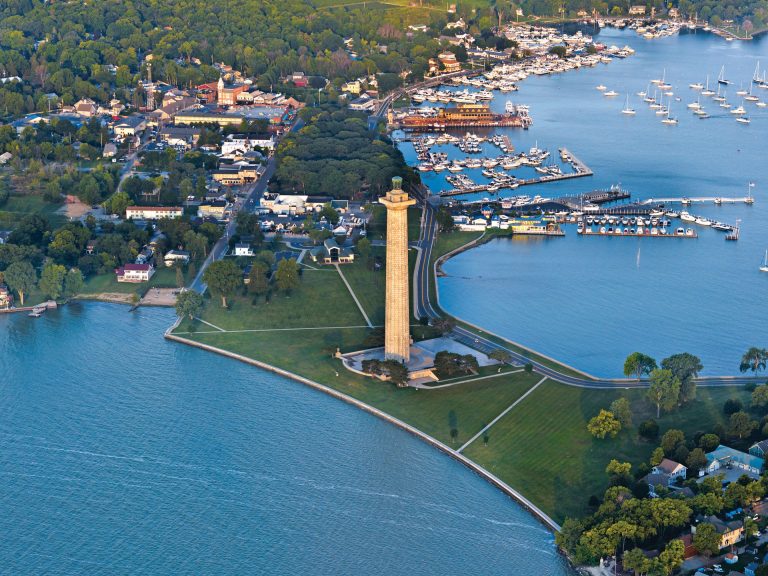 Perrys Monument and Put-in-Bay